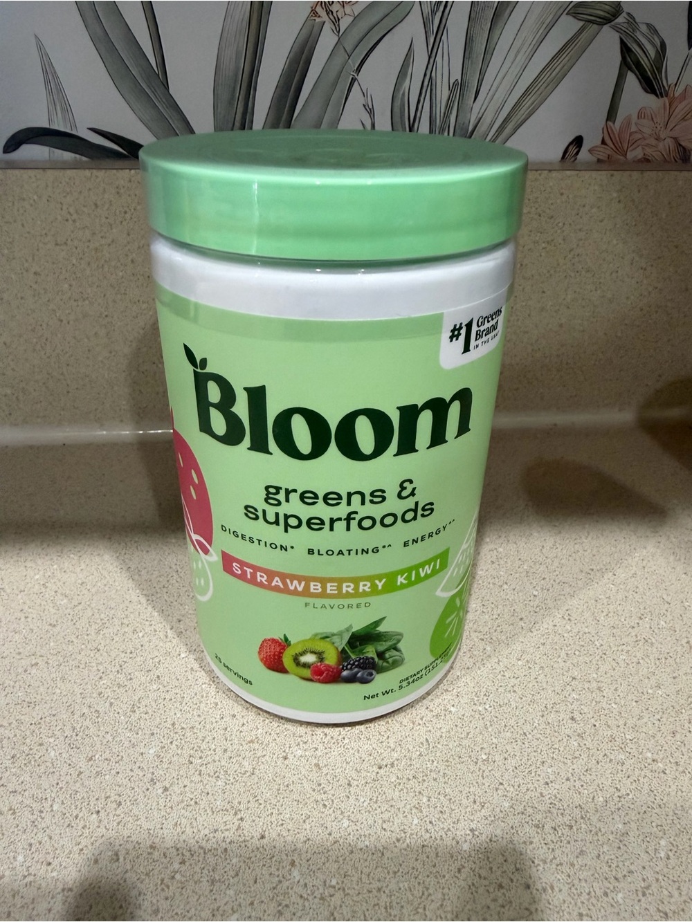 bloom Greens & Superfoods - strawberry kiwi
